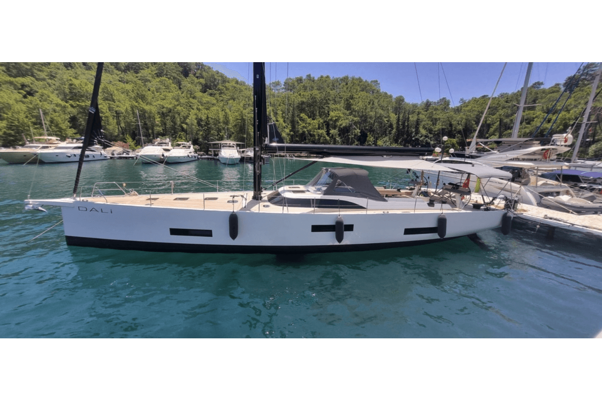 2021 Solaris 64 RS — photo 4