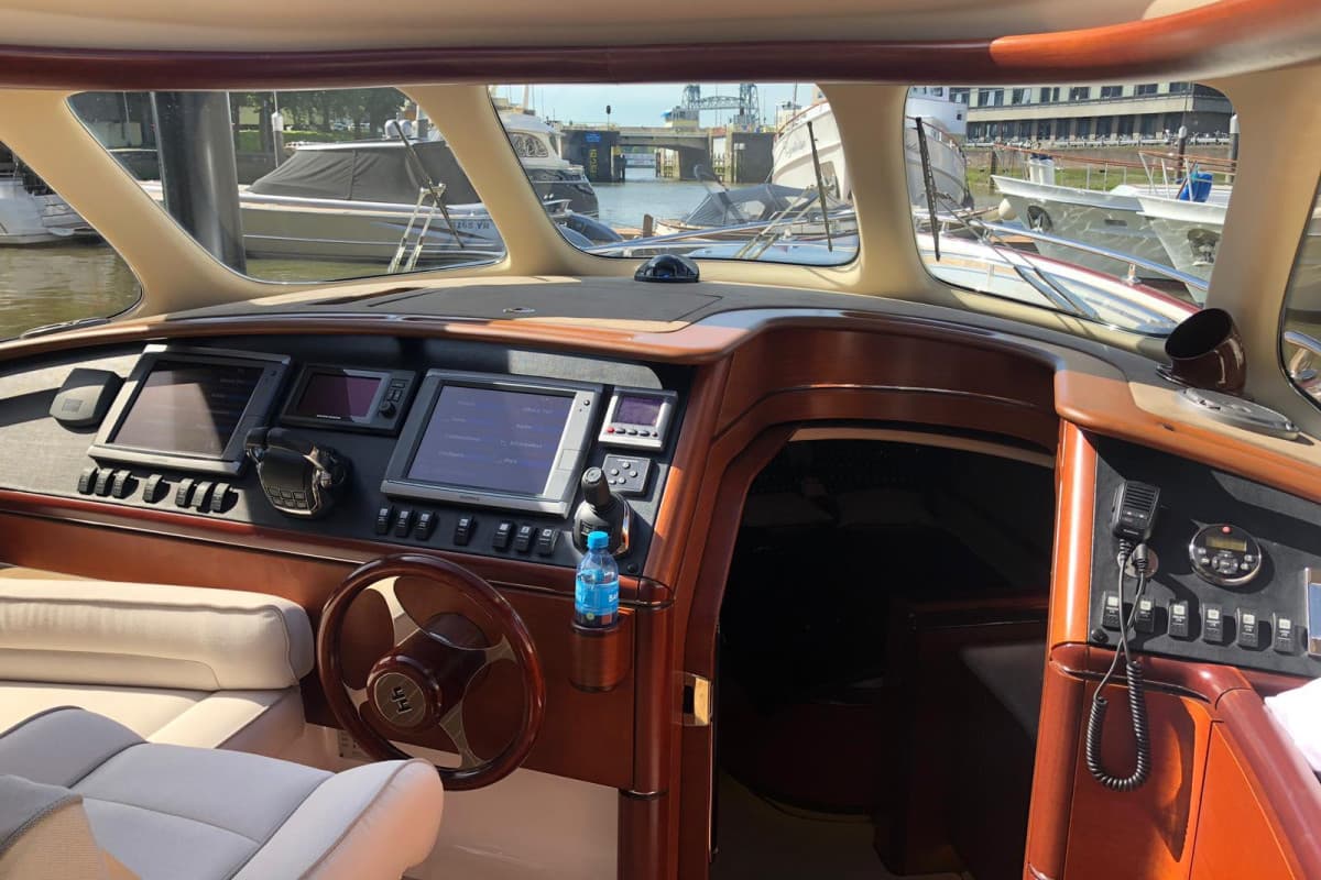 2013 Zeelander Z44 — photo 5