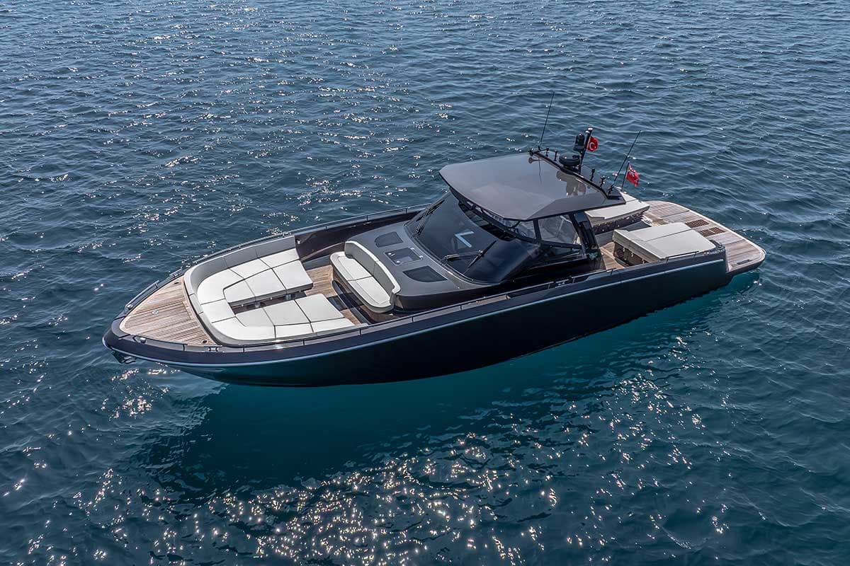 2023 CNM Continental 54 — photo 2
