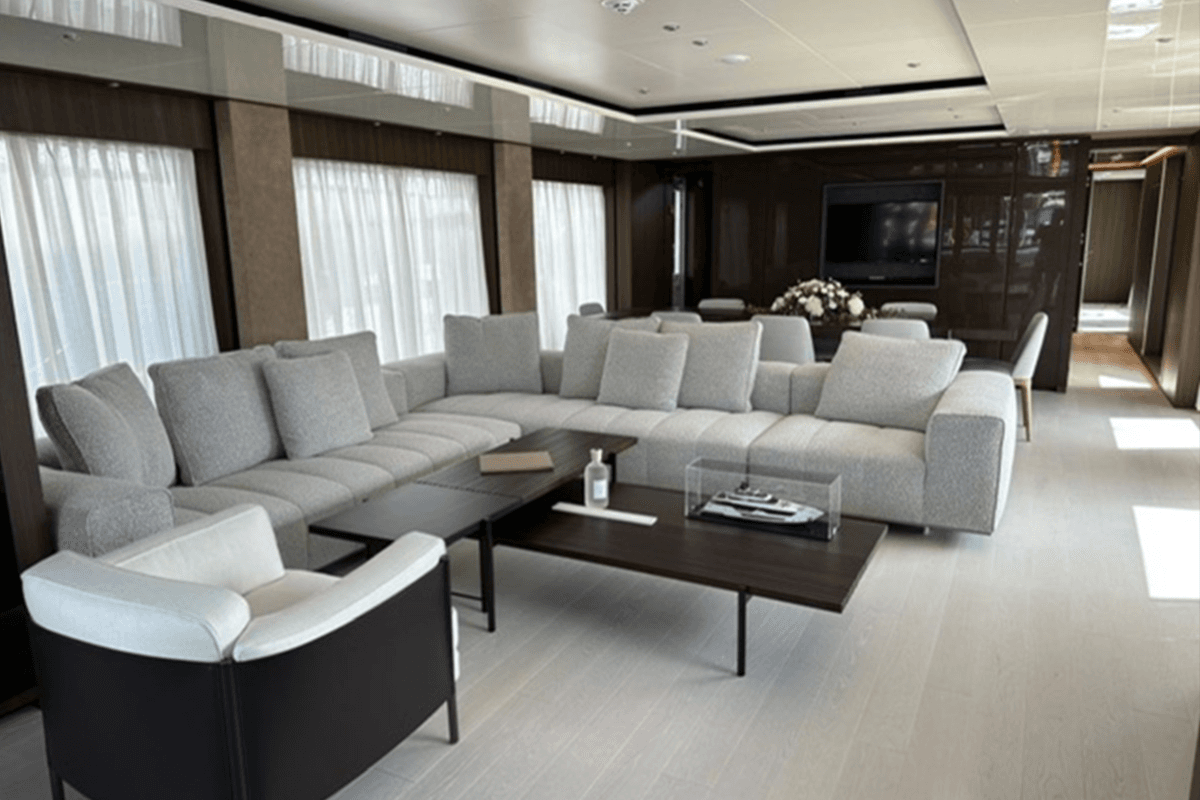 ETOILE — 2023 Custom Line 106 — photo 5