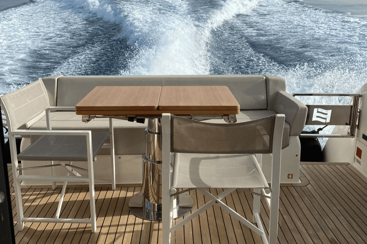 2021 Ferretti 500 — photo 2
