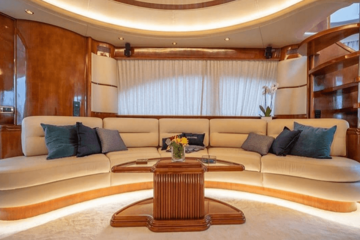 KING HENRY — 2002 Azimut 75 — photo 5