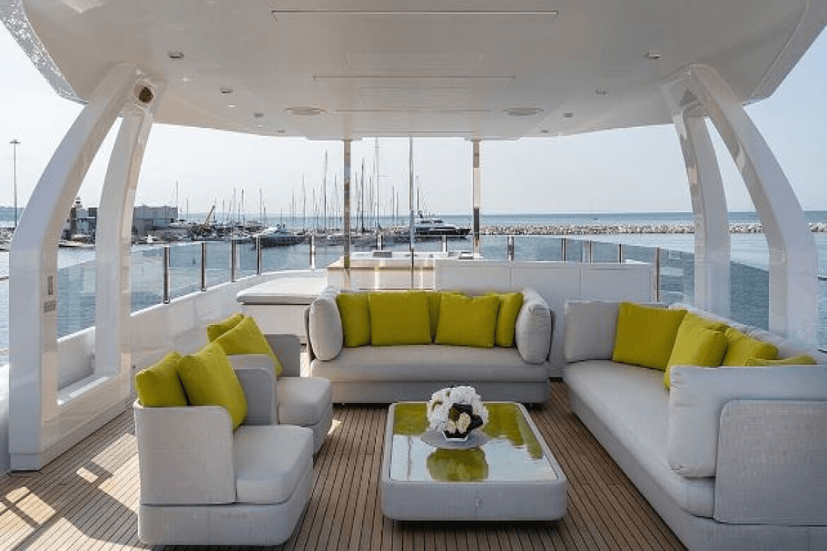 ADELIA — 2021 Ferretti Custom Line Navetta 33 — fotoğraf 1