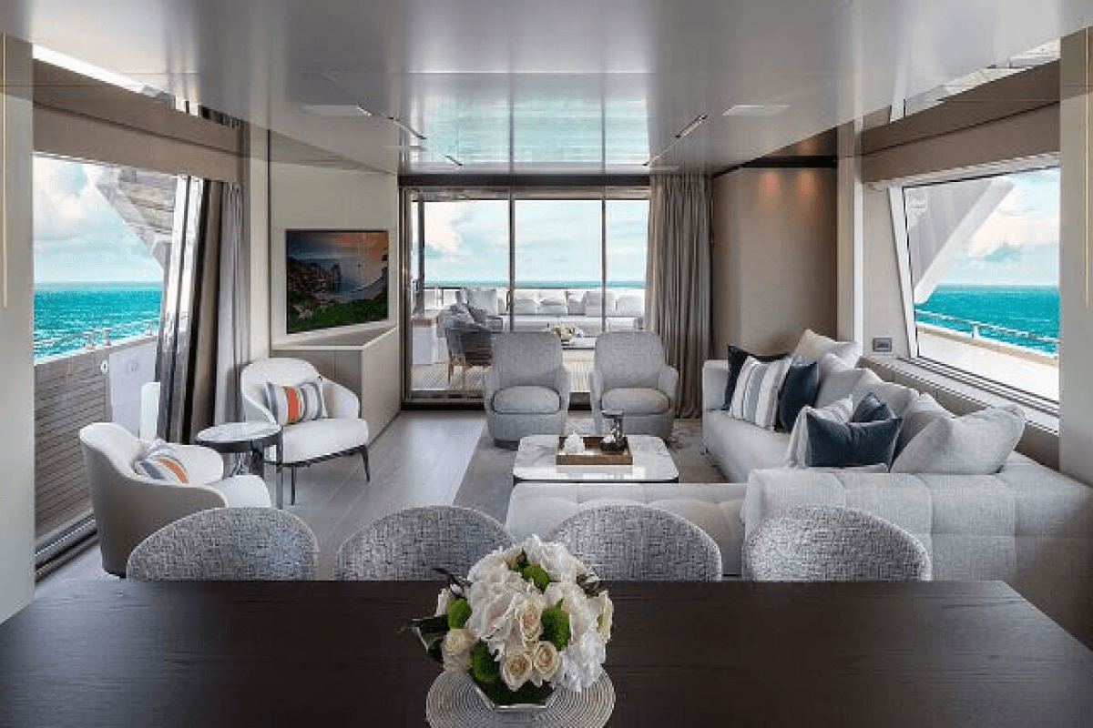 ADELIA — 2021 Ferretti Custom Line Navetta 33 — fotoğraf 4
