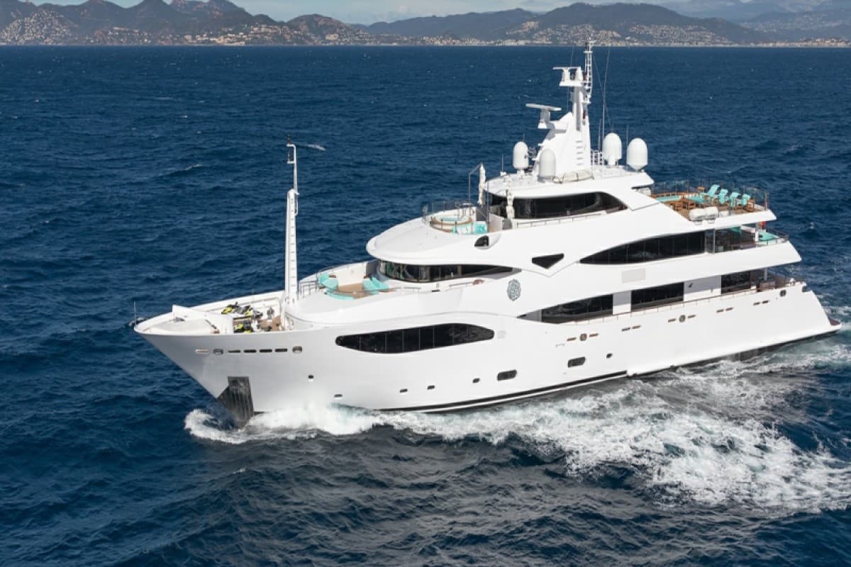 AIFER — 2011 CRN 60 M — photo 4