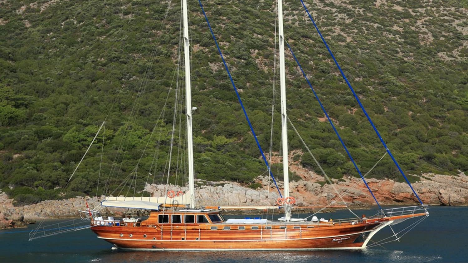 KAYA GÜNERİ III — 2001 Gulet Custom