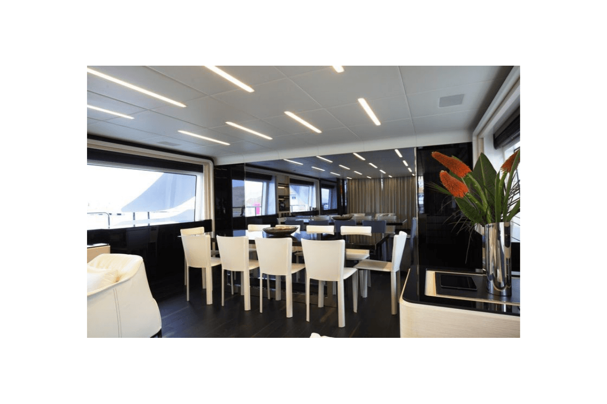 2015 Benetti Delfino 93 — photo 3