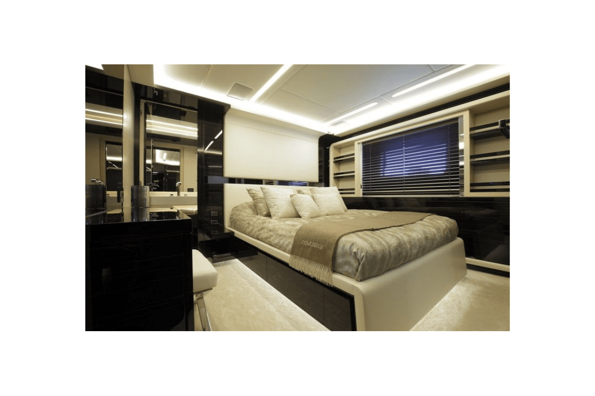 2015 Benetti Delfino 93 — photo 5