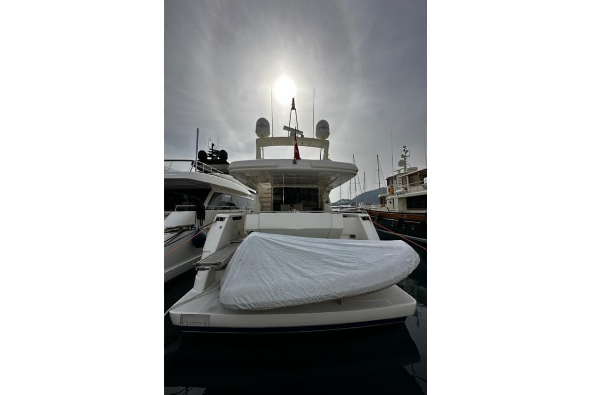 LA BREZZA — 2008 Ferretti 731 — photo 2