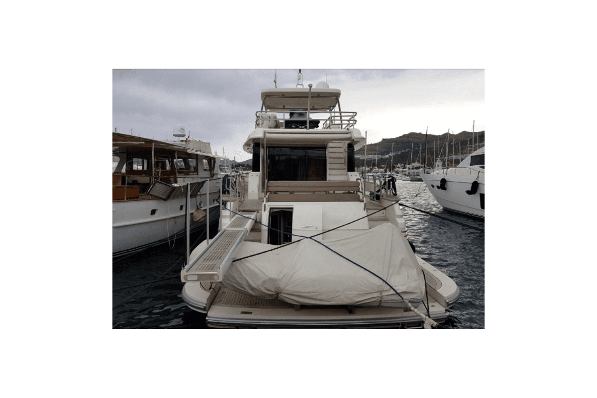 2013 Azimut Magellano 76 — photo 5