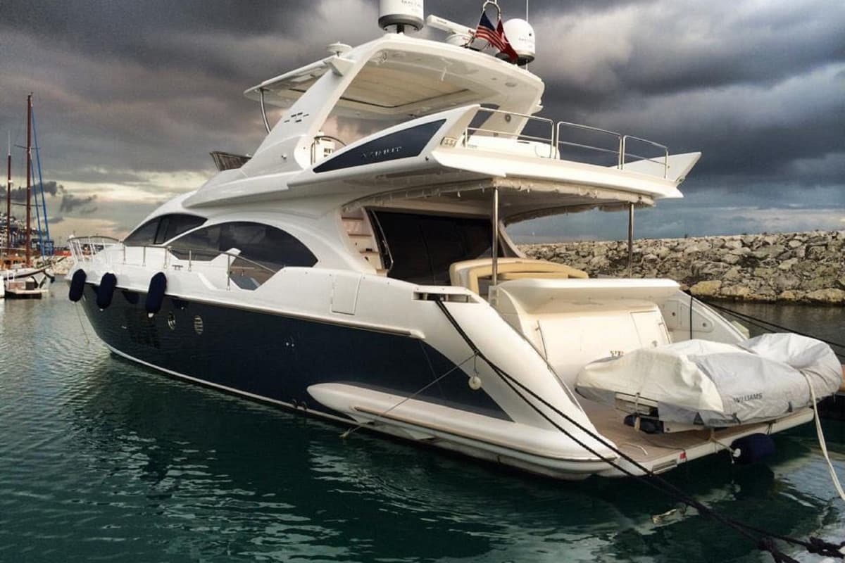 JOY — 2014 Azimut 70 — fotoğraf 2