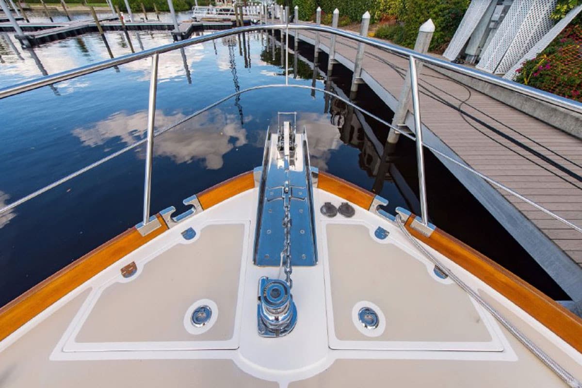 2009 Grand Banks Eastbay 46 SX — photo 4