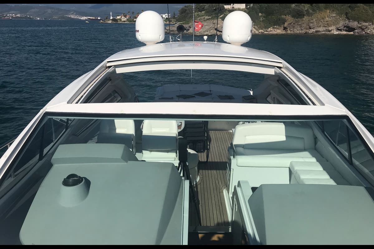 2009 Pershing 56 — fotoğraf 2