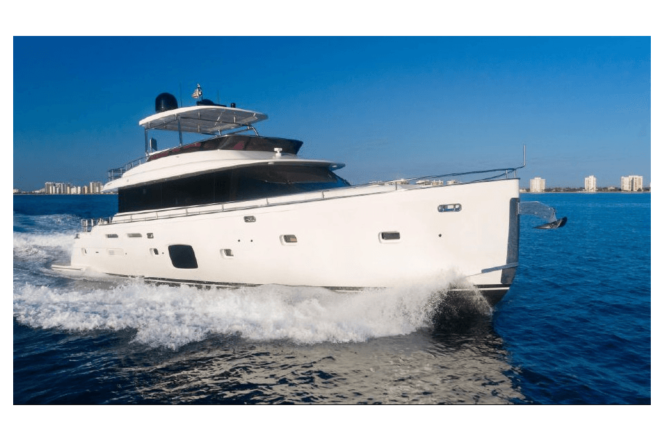 Azimut Magellano 76 — 2013