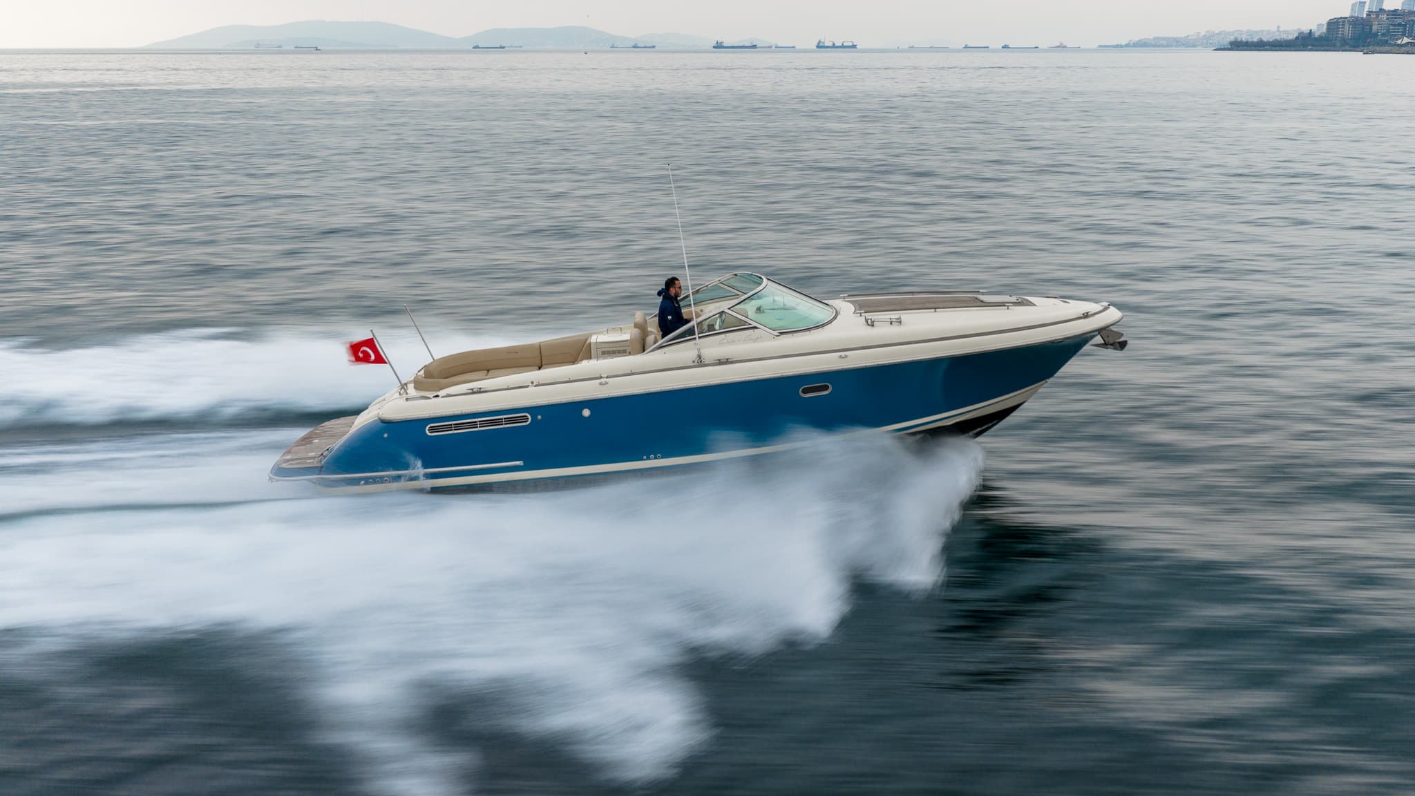 Chris Craft Corsair 36 Heritage Edition — 2010