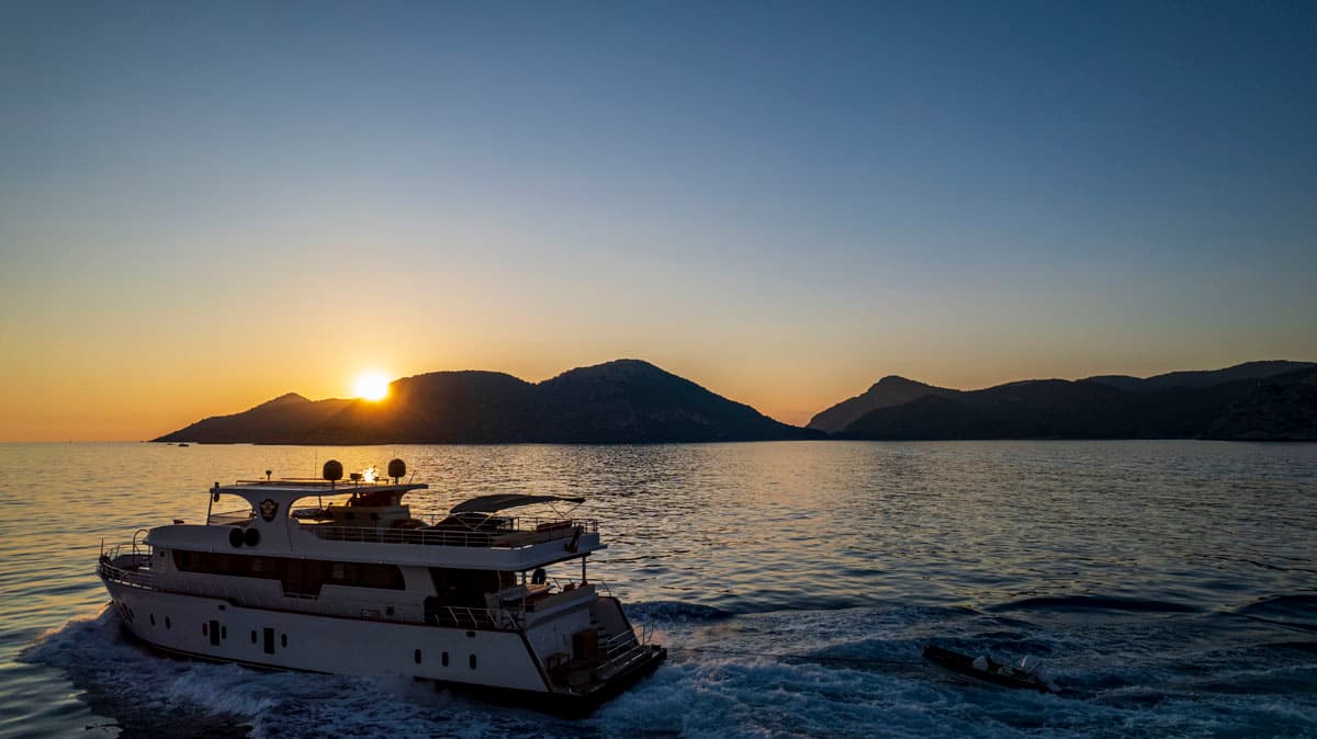 SİMAY S — 2015 Trawler — photo 5