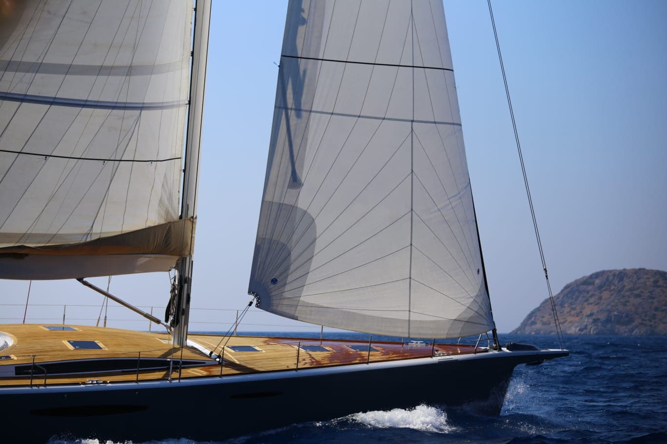 Touche Too — 2015 Wind Seeker 66 Stimson Flush Deck — fotoğraf 2