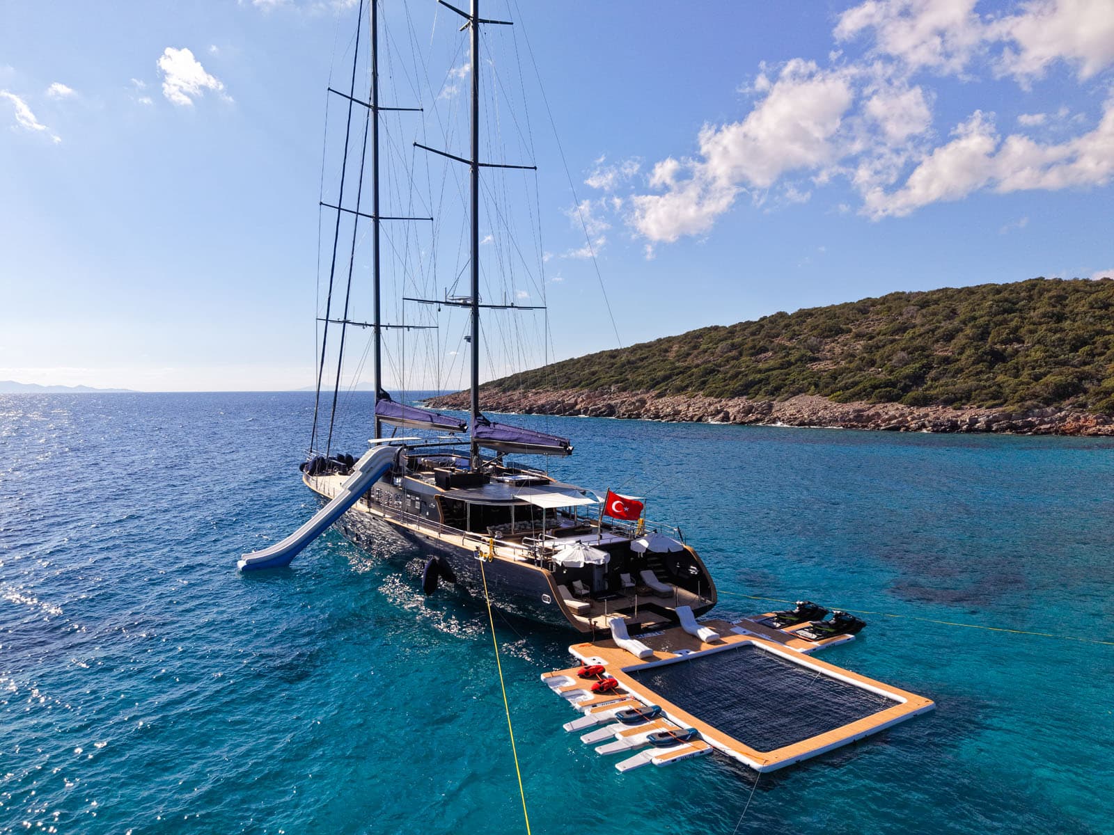 OGUZ KHAN — 2025 Motorsailer — fotoğraf 3
