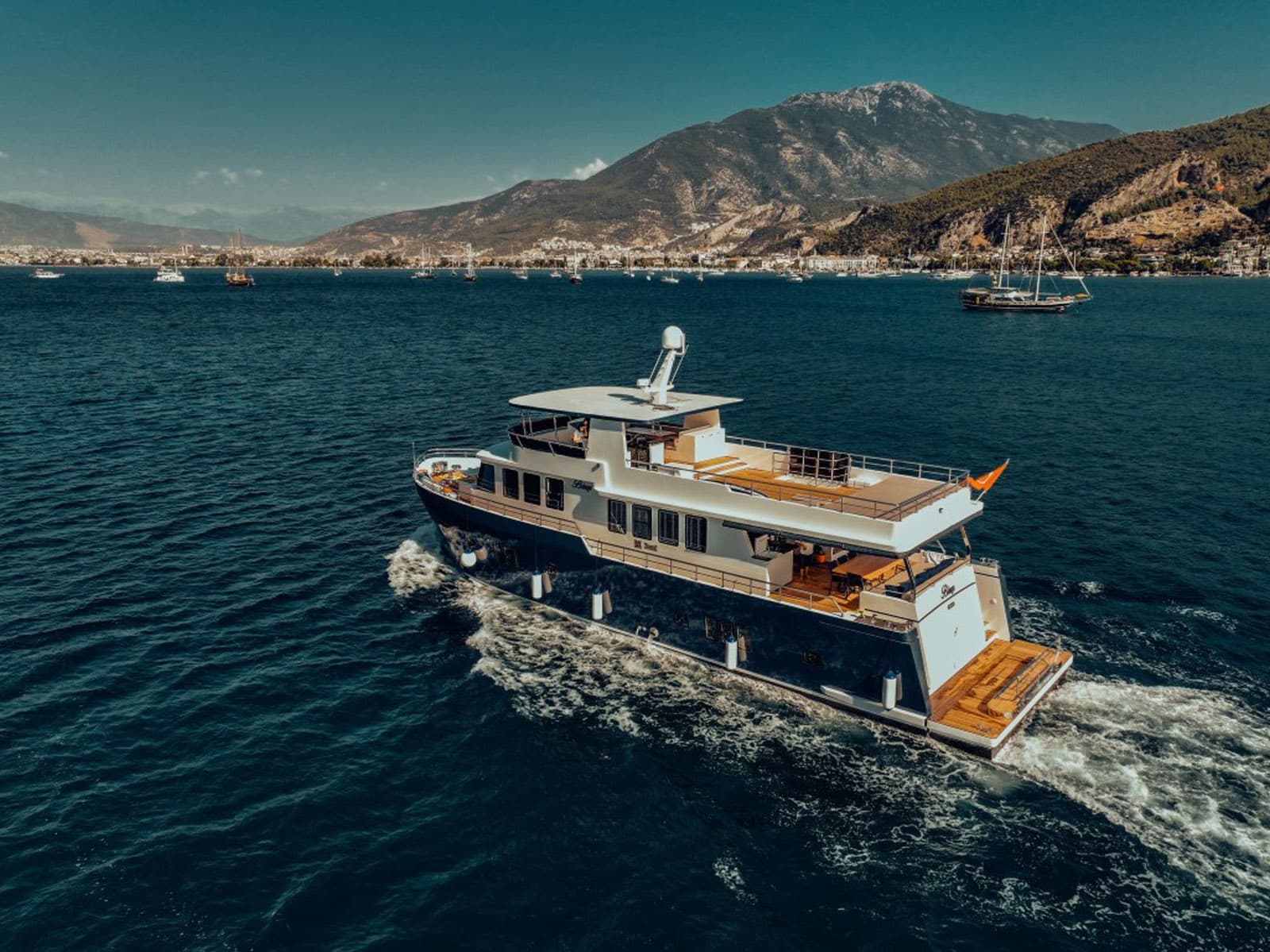Beluga 1 — 2025 Trawler — photo 2