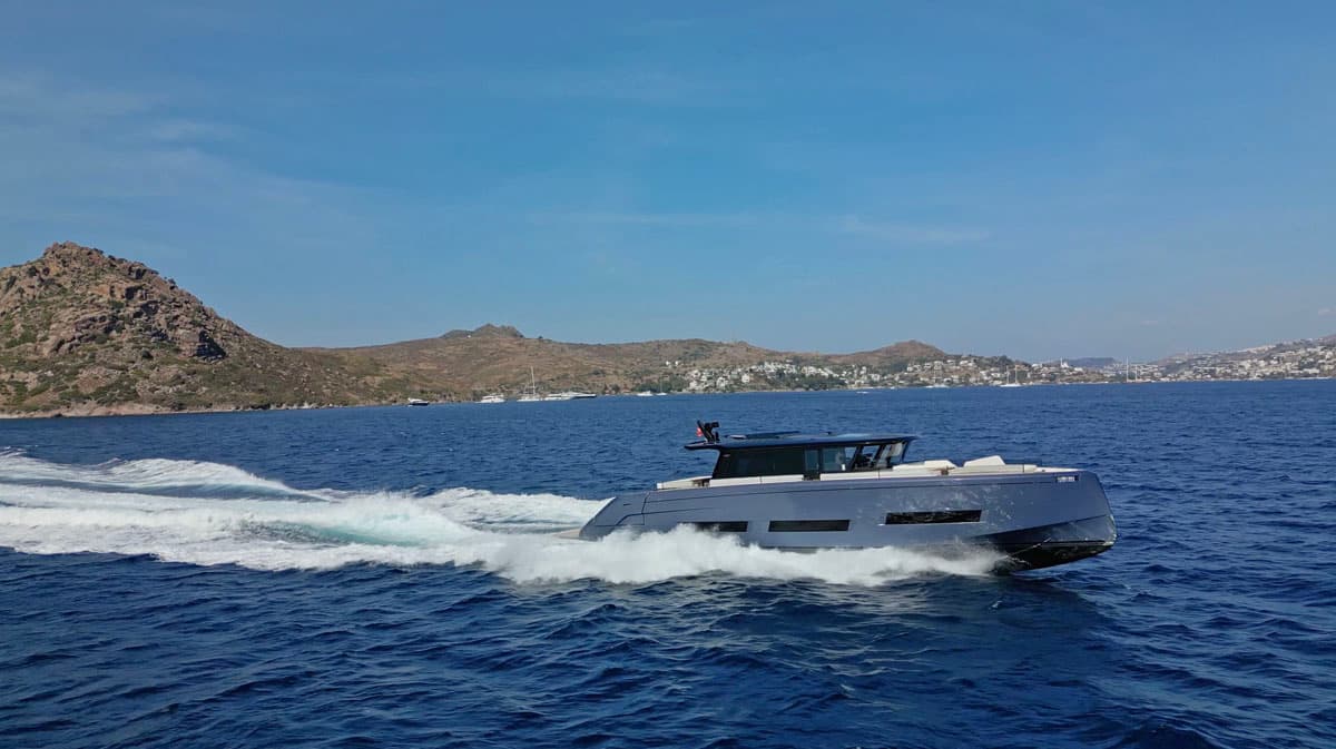 LUCKY LUKA — 2025 Pardo GT75 — photo 4