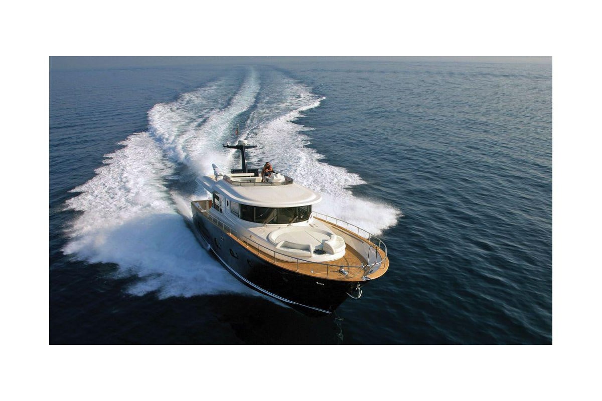 2006 Apreamare Maestro 65 — photo 1