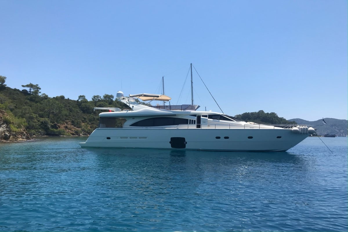 LA BREZZA — 2008 Ferretti 731 — photo 1