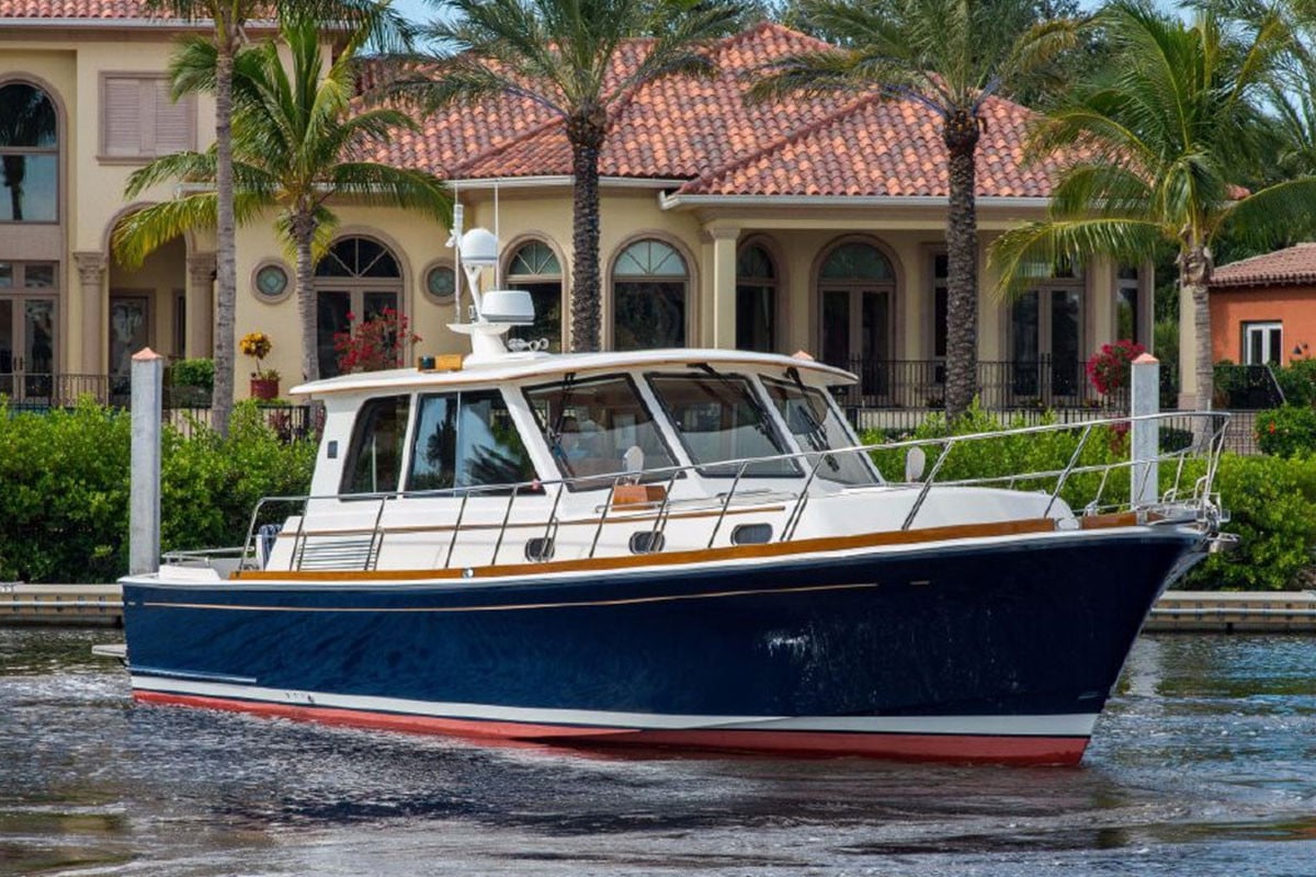 2009 Grand Banks Eastbay 46 SX — photo 1