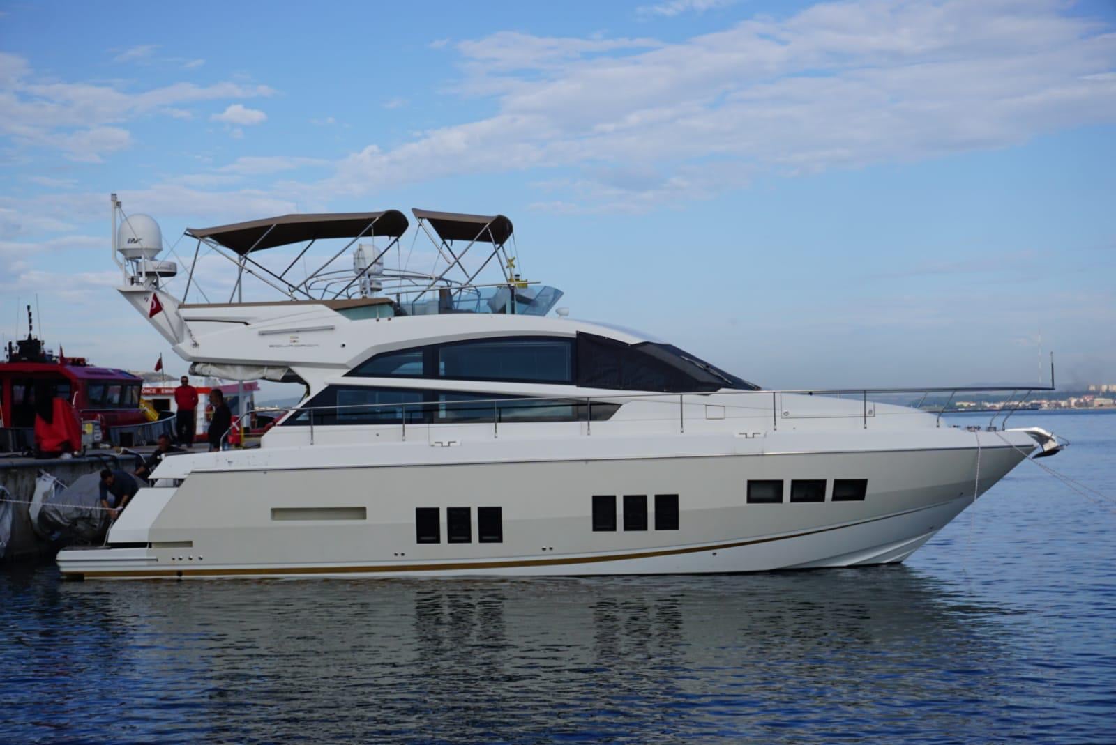 2012 Fairline Squadron 50