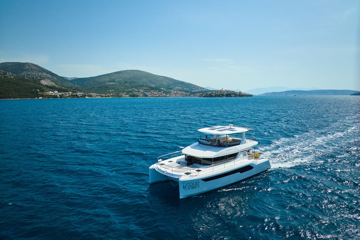 Good Vibes — 2021 Leopard 53 Powercat